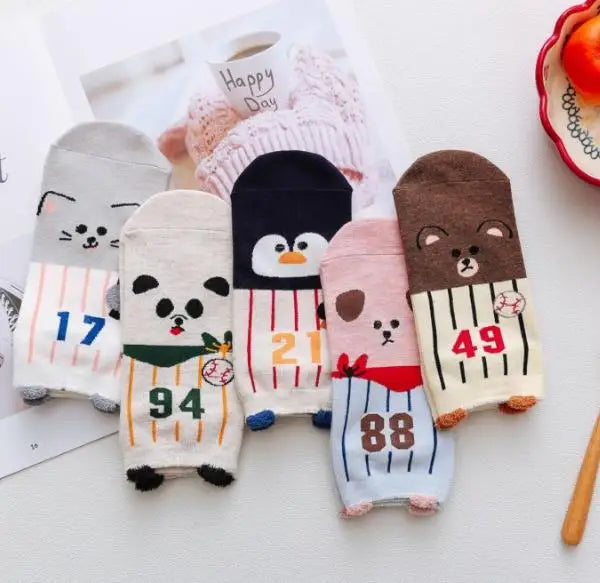 🧦 جوارب نسائية قصيرة برسومات كرتونية لطيفة 🐾