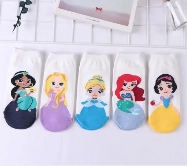 🧦 جوارب نسائية قصيرة برسومات كرتونية لطيفة 🐾