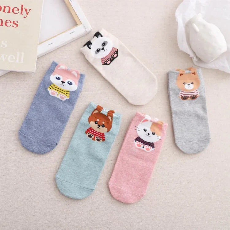 🧦 جوارب نسائية قصيرة برسومات كرتونية لطيفة 🐾