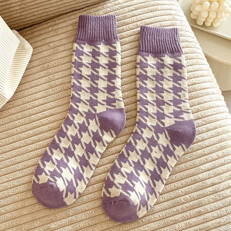 🧦 جوارب نسائية فاخرة بطول الركبة – تصميم زهري فانتازي مبطنة بالفرو ❄️🌺